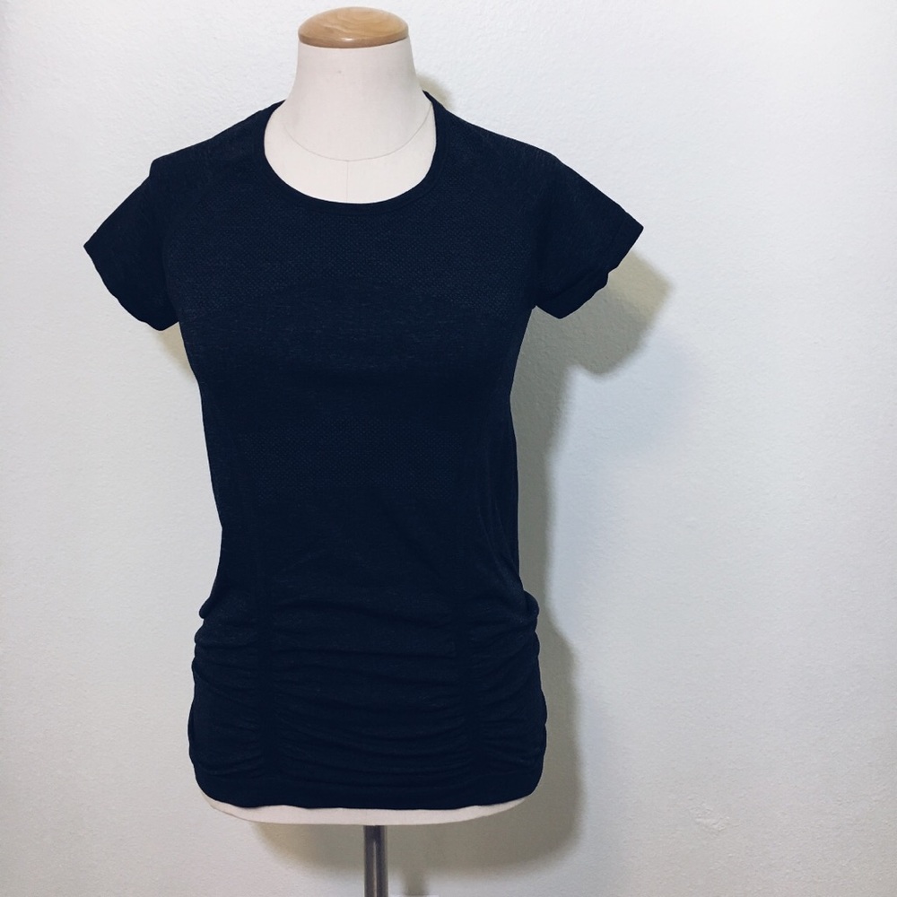Athleta fast track tee